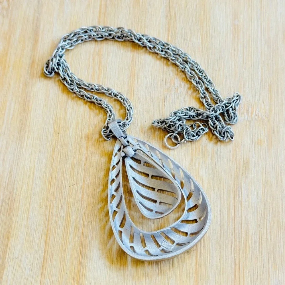 VTG Crown Trifari Modernist Necklace Bold Chunky Statement Silver MCM Openwork